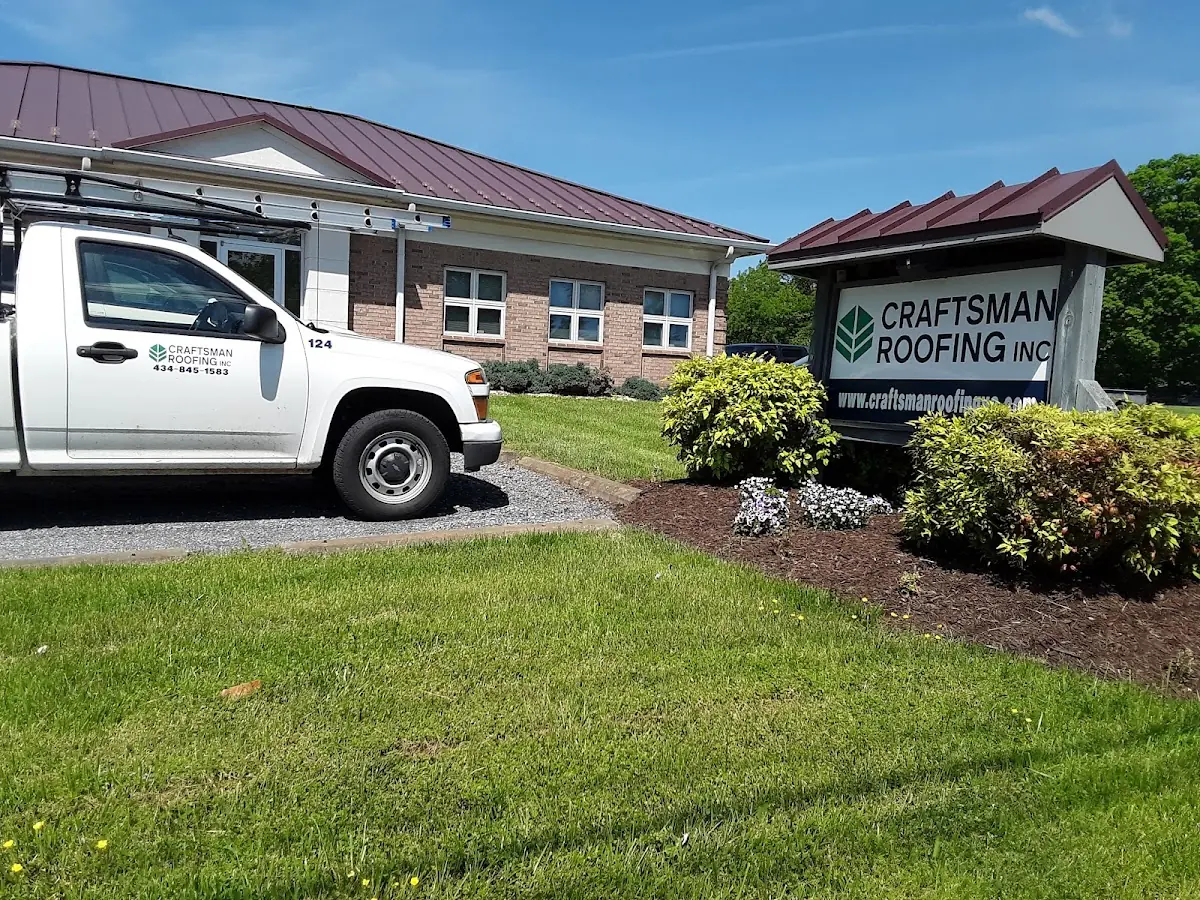 Quality Wind Damage Roof Repair by experienced craftsmen in Hawthorne Park